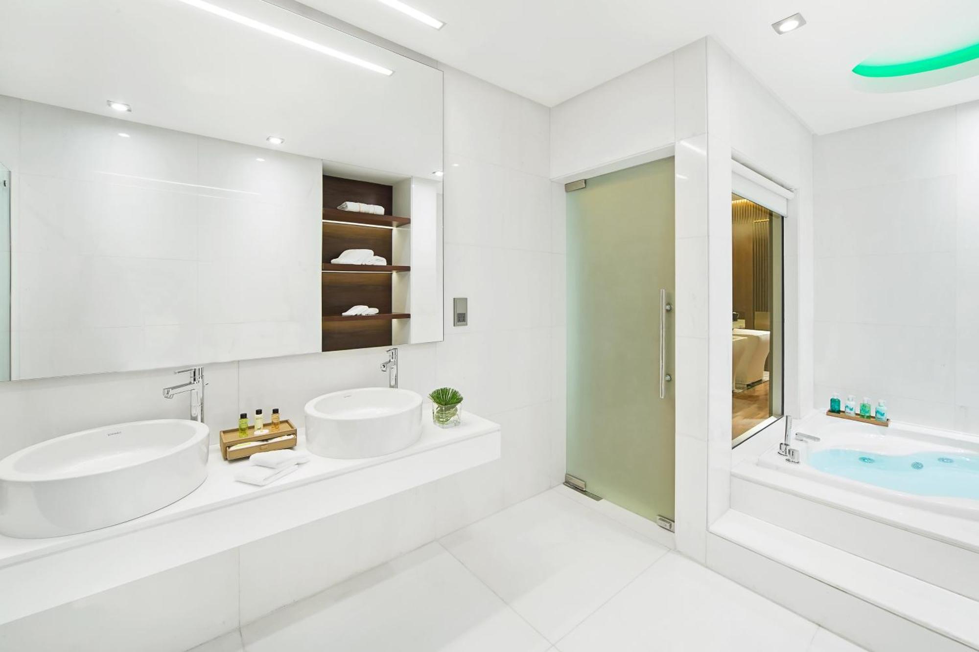 Four Points By Sheraton Doha Ngoại thất bức ảnh